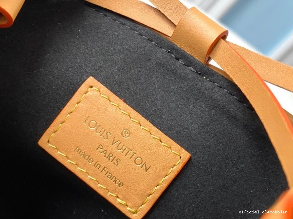 Official oldcobbler LOUIS VUITTON NOÉ PURSE 0719